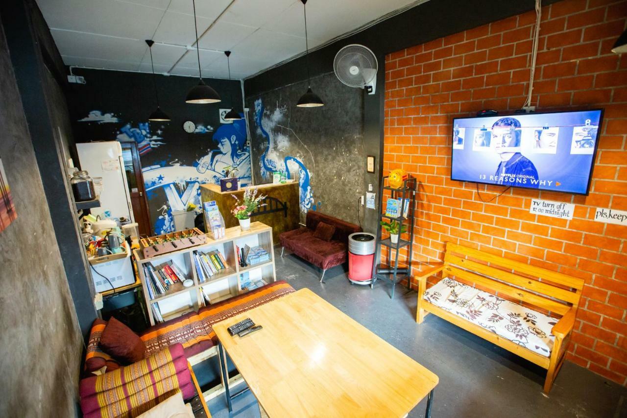 The Bridge Hostel 방콕 외부 사진