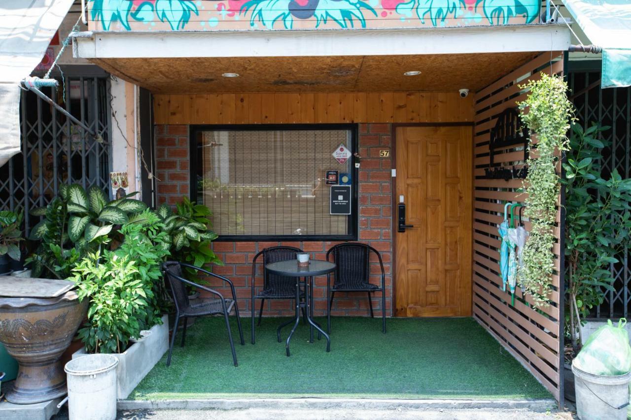 The Bridge Hostel 방콕 외부 사진