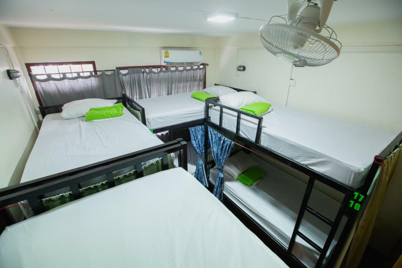 The Bridge Hostel 방콕 외부 사진